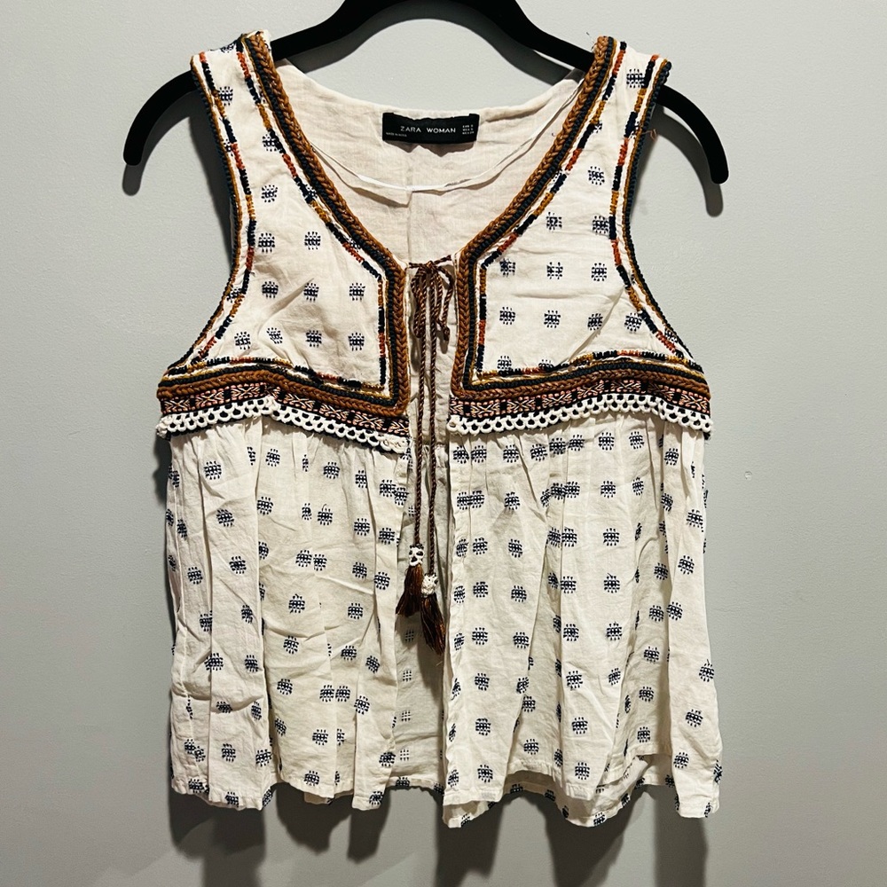 Zara NWOT Embroidered Crop Sleeveless Open Cardigan Tassel Tie Vest/Blouse